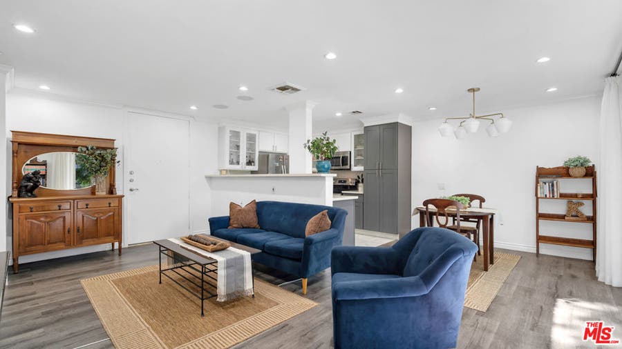 Property photo for 100 S Doheny Drive, #221, Los Angeles, CA