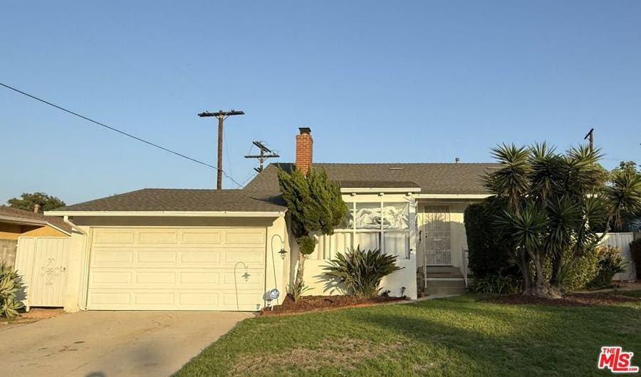 Property photo for 3810 S Dunsmuir Avenue, Los Angeles, CA