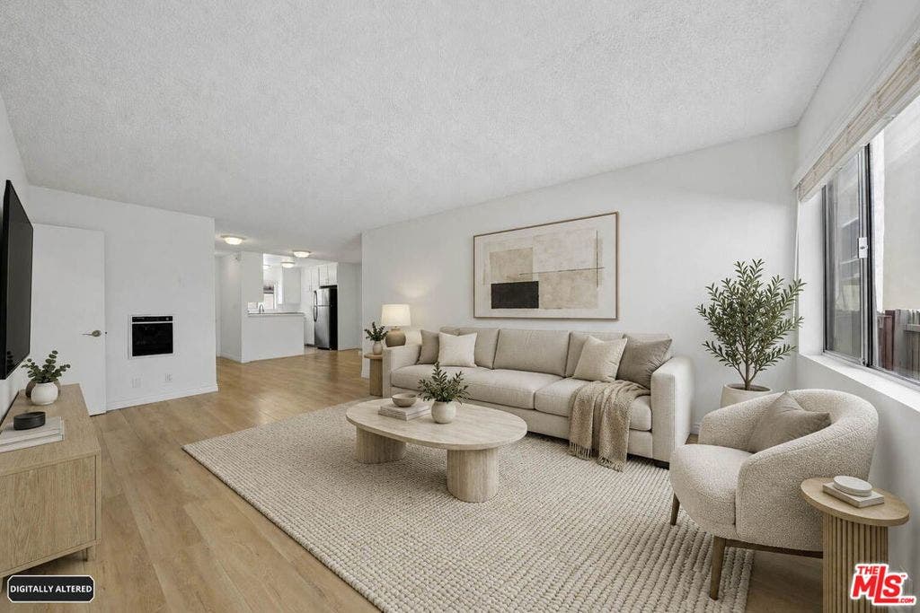 1028 7TH Street, #102, Santa Monica, CA 90403 1028 7TH Street, #102, Santa Monica, CA 90403