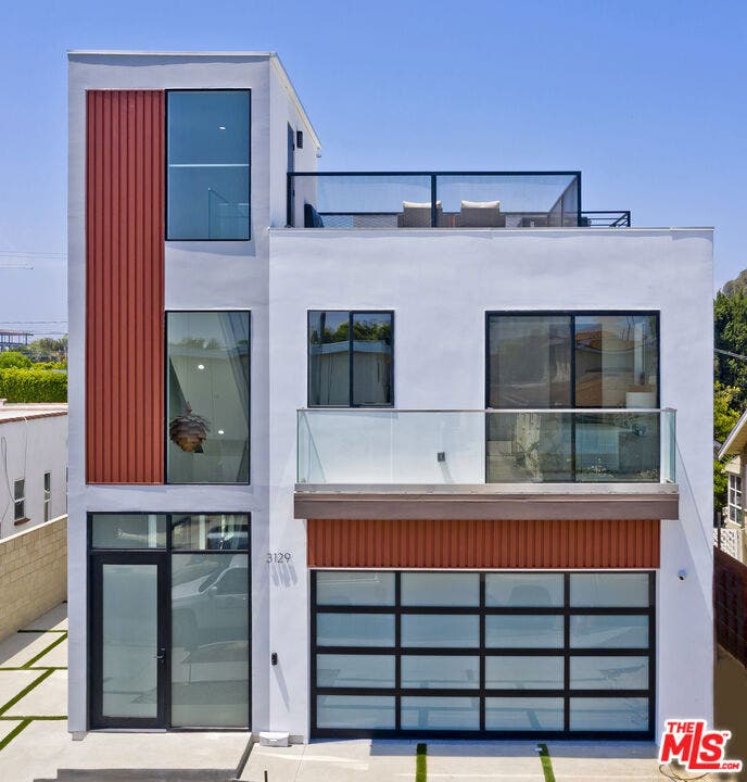 Property photo for 3129 Helms Avenue, Los Angeles, CA