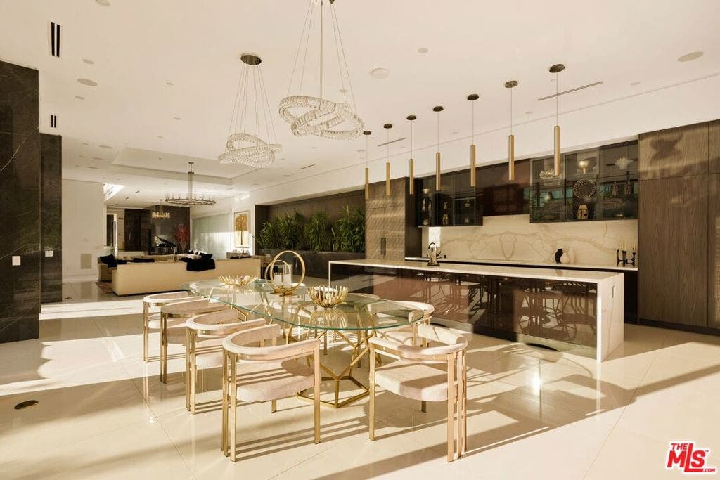677 Nimes Road, Los Angeles, CA 90077 677 Nimes Road, Los Angeles, CA 90077