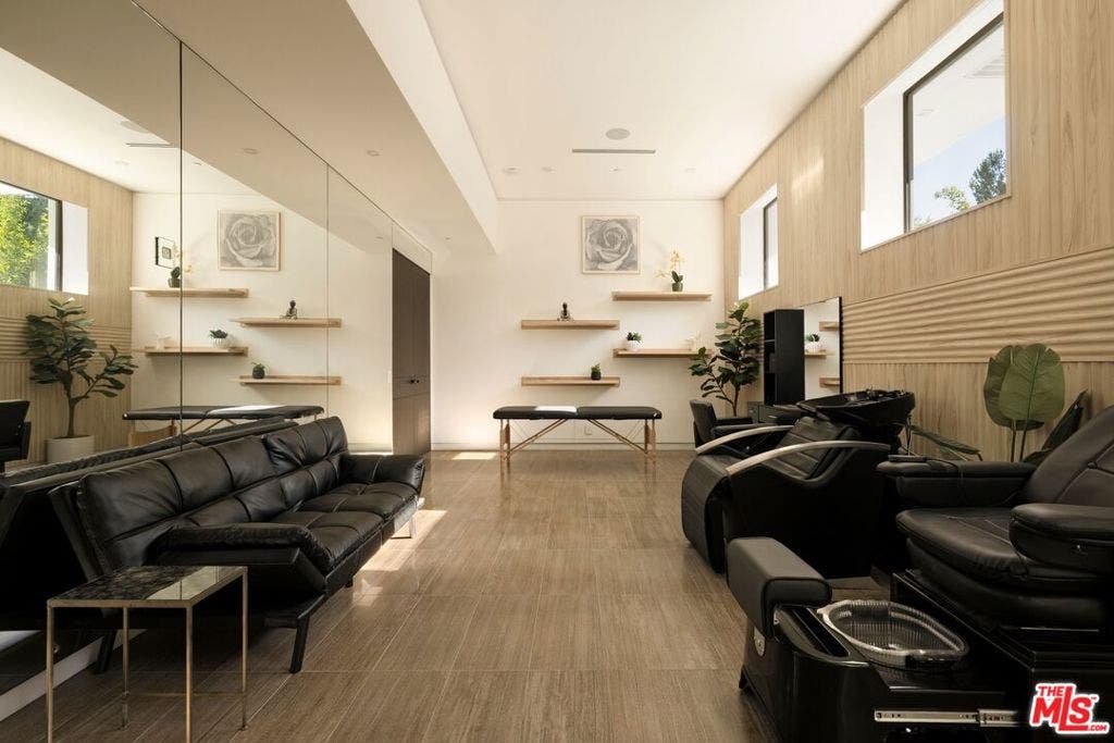 677 Nimes Road, Los Angeles, CA 90077 677 Nimes Road, Los Angeles, CA 90077