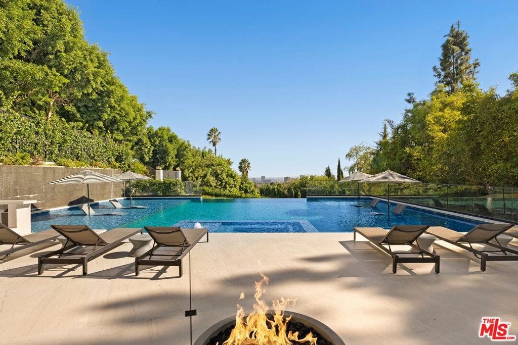 677 Nimes Road, Los Angeles, CA 90077 677 Nimes Road, Los Angeles, CA 90077