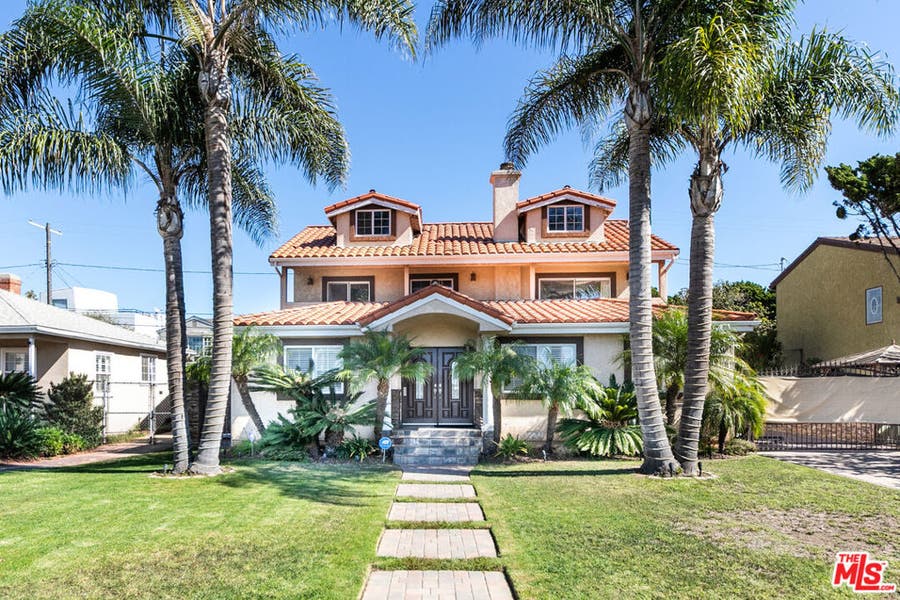 Property photo for 3312 Grand View Boulevard, Los Angeles, CA
