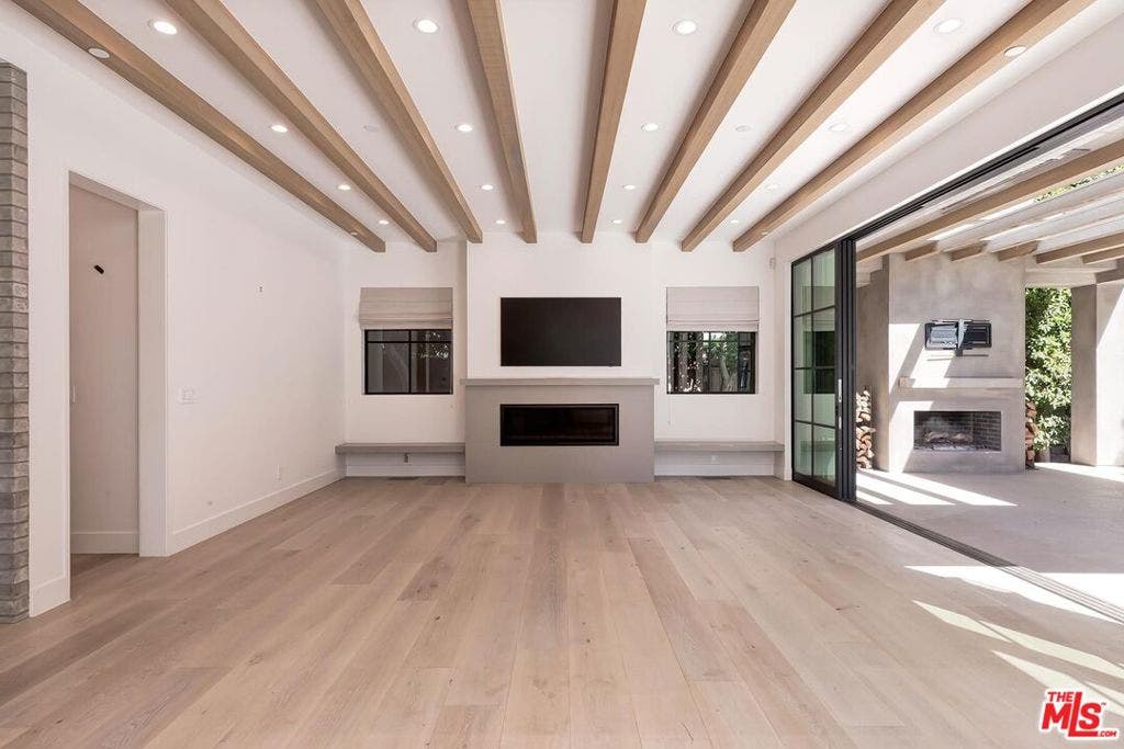 500 Chapala Drive, Pacific Palisades, CA 90272