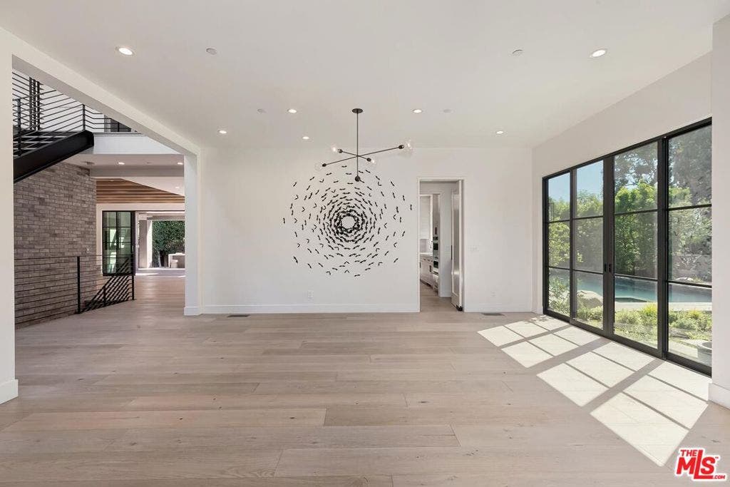 500 Chapala Drive, Pacific Palisades, CA 90272