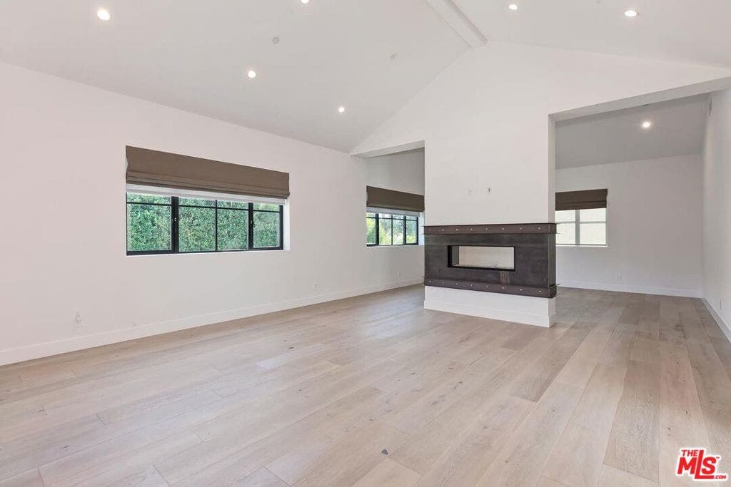500 Chapala Drive, Pacific Palisades, CA 90272