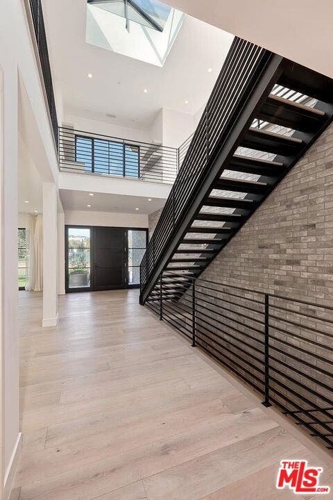 500 Chapala Drive, Pacific Palisades, CA 90272