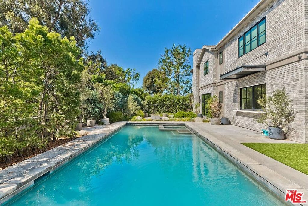 500 Chapala Drive, Pacific Palisades, CA 90272