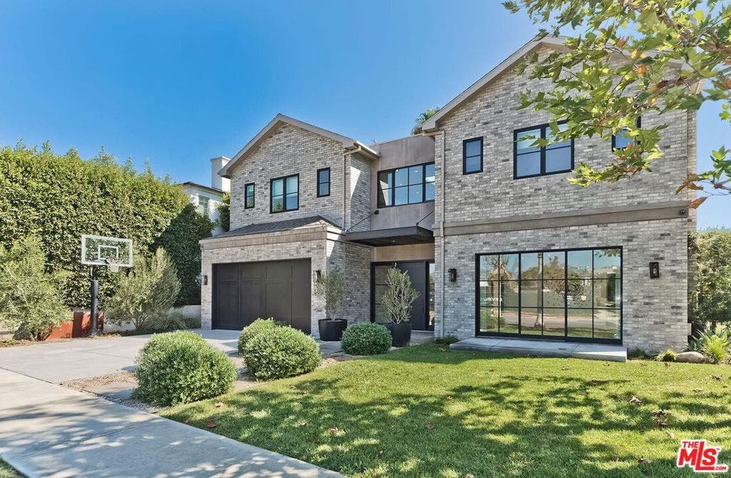 500 Chapala Drive, Pacific Palisades, CA 90272