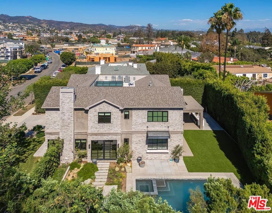 500 Chapala Drive, Pacific Palisades, CA 90272