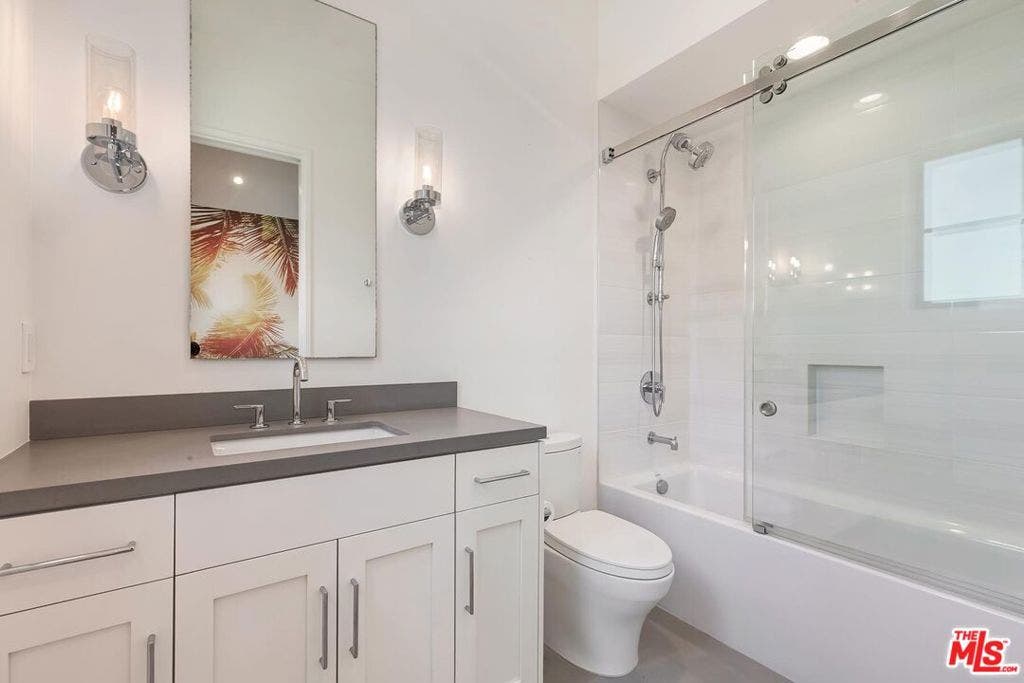 500 Chapala Drive, Pacific Palisades, CA 90272