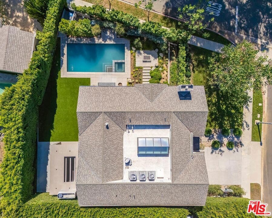 500 Chapala Drive, Pacific Palisades, CA 90272