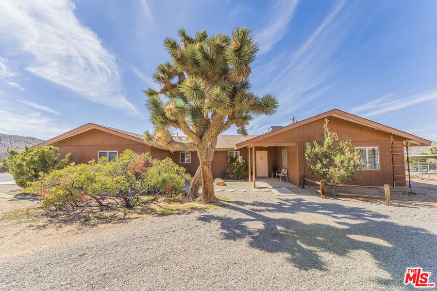 Property photo for 7626 Hilton Avenue, Yucca Valley, CA