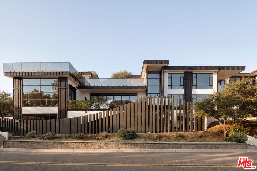 93 Lake Sherwood Drive, Westlake Village, CA 91361