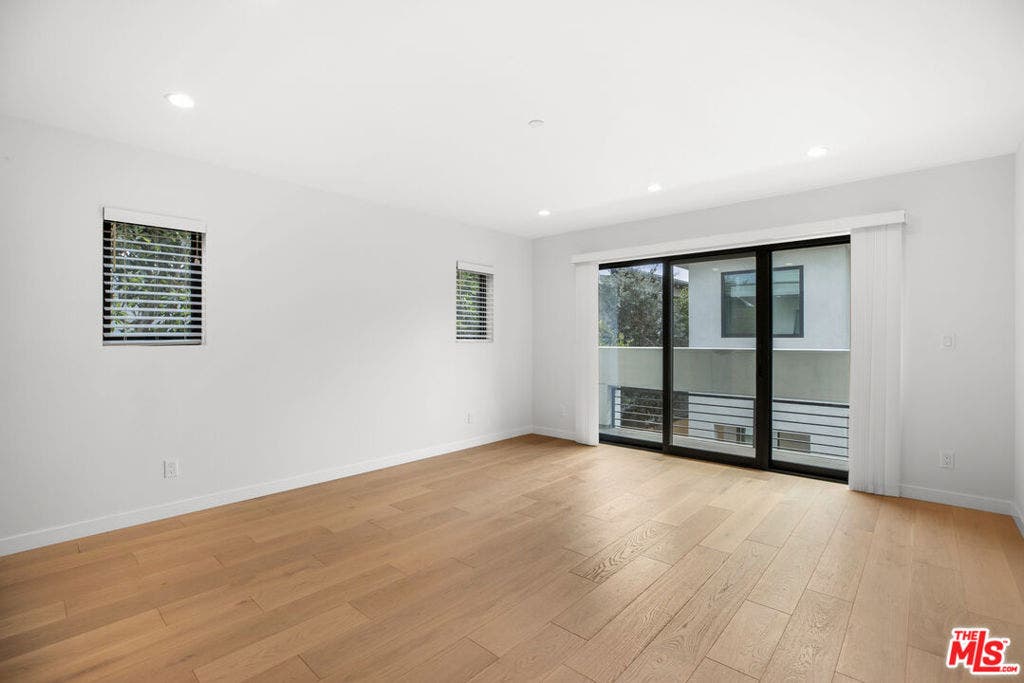 622 Brooks Avenue, Venice, CA 90291 622 Brooks Avenue, Venice, CA 90291