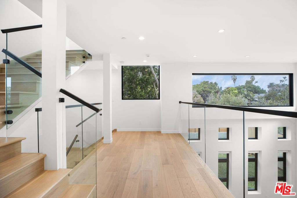 622 Brooks Avenue, Venice, CA 90291 622 Brooks Avenue, Venice, CA 90291