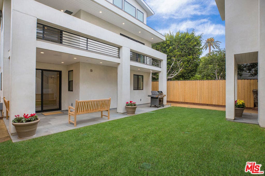 622 Brooks Avenue, Venice, CA 90291 622 Brooks Avenue, Venice, CA 90291