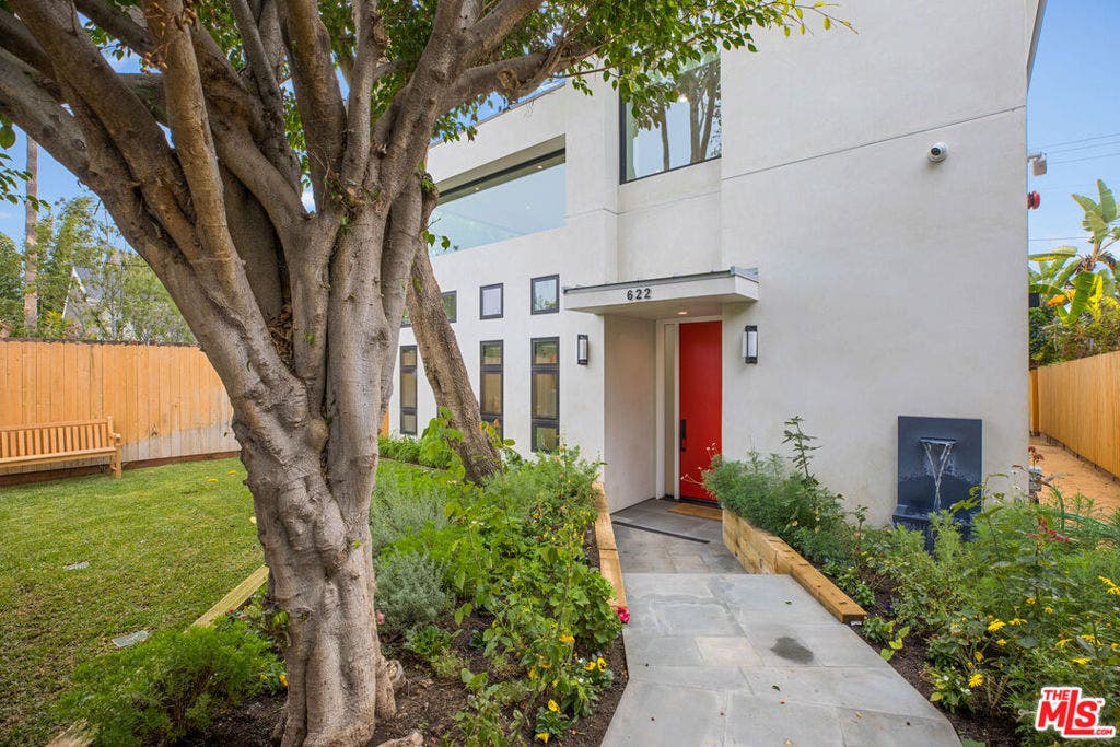 622 Brooks Avenue, Venice, CA 90291 622 Brooks Avenue, Venice, CA 90291