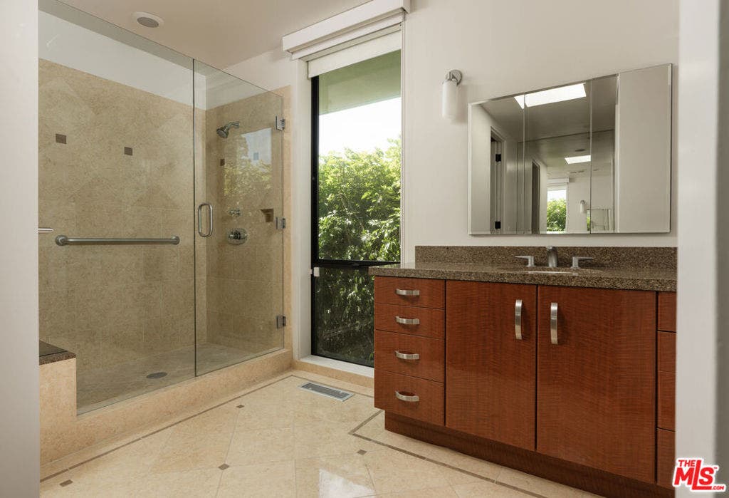346 Woodley Road, Santa Barbara, CA 93108 346 Woodley Road, Santa Barbara, CA 93108