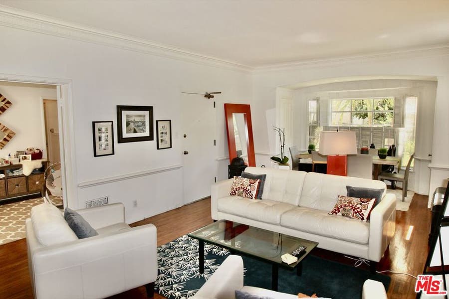 Property photo for 352 S Roxbury Drive, Beverly Hills, CA