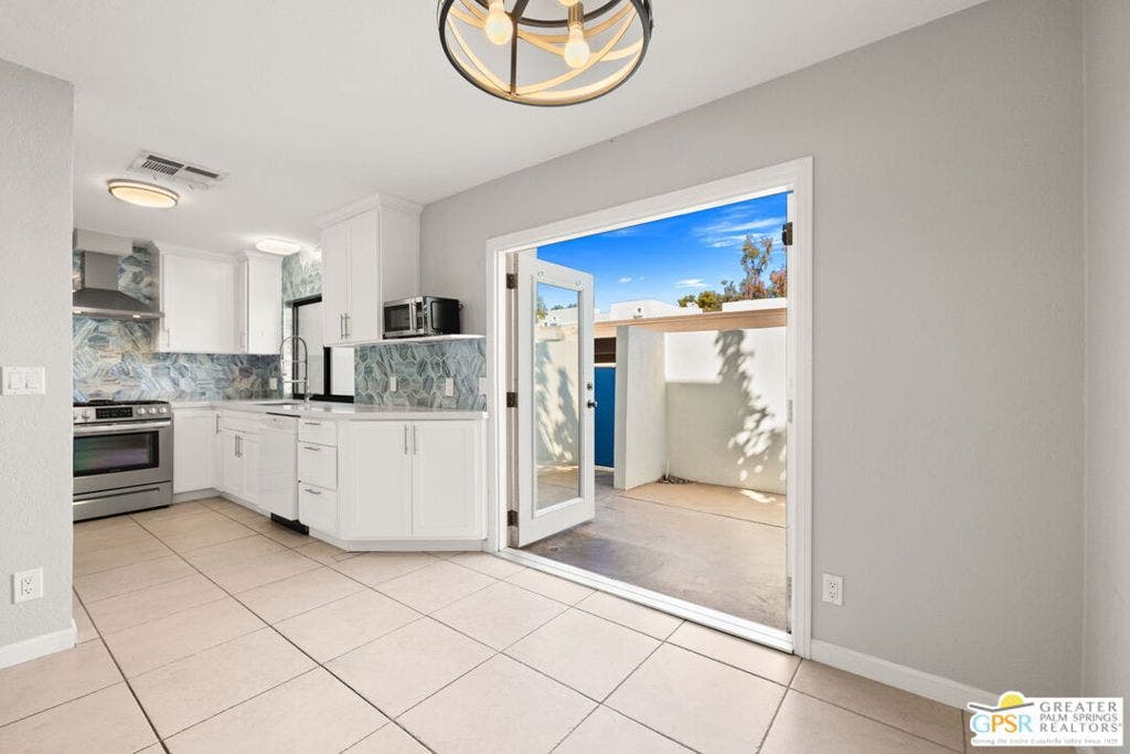 48734 Desert Flower Drive, Palm Desert, CA 92260 48734 Desert Flower Drive, Palm Desert, CA 92260