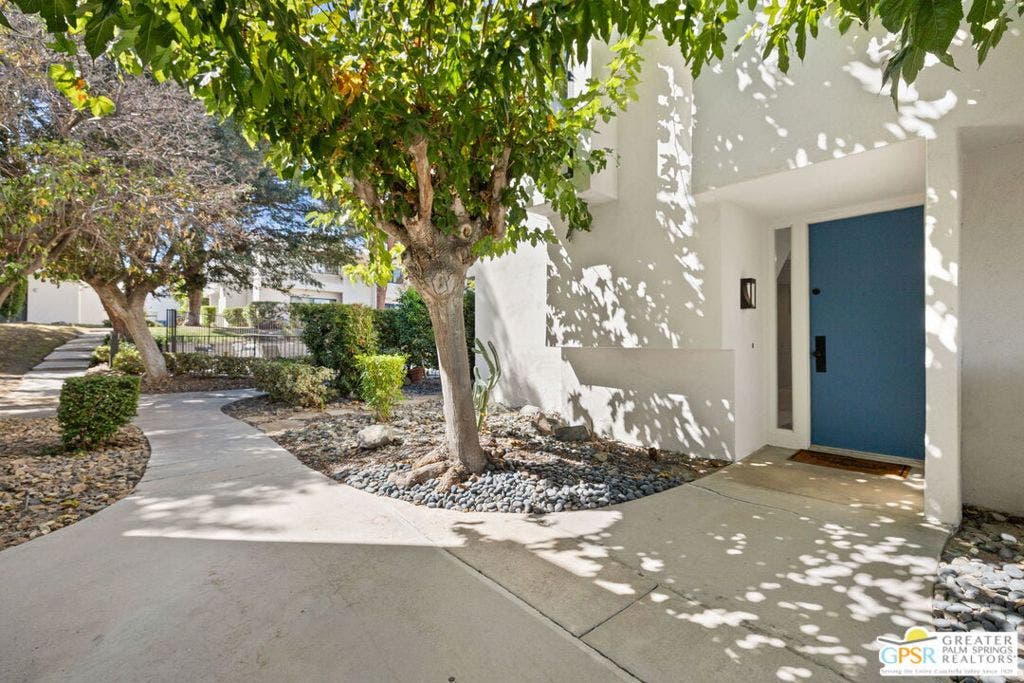 48734 Desert Flower Drive, Palm Desert, CA 92260 48734 Desert Flower Drive, Palm Desert, CA 92260