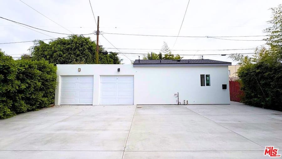 Property photo for 1210 S Cochran Avenue, #1/2, Los Angeles, CA