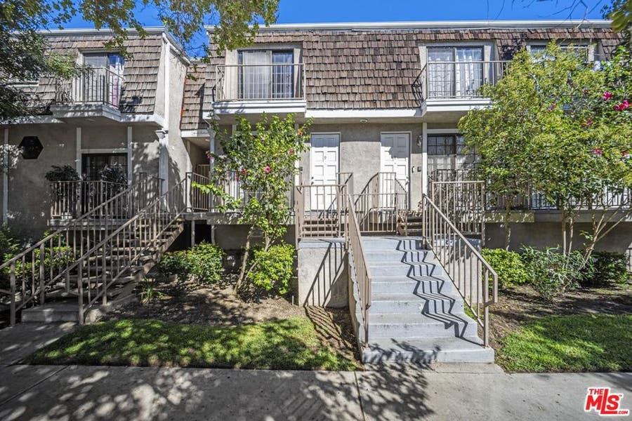 Property photo for 5400 Simpson Avenue, #9, Valley Village, CA