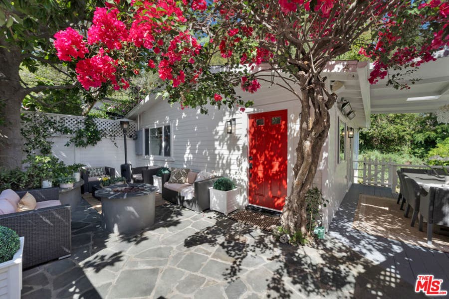 Property photo for 10431 Scenario Lane, Los Angeles, CA