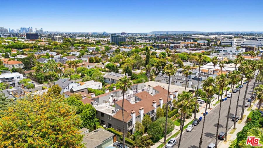 Property photo for 1015 21st Street, #B, Santa Monica, CA