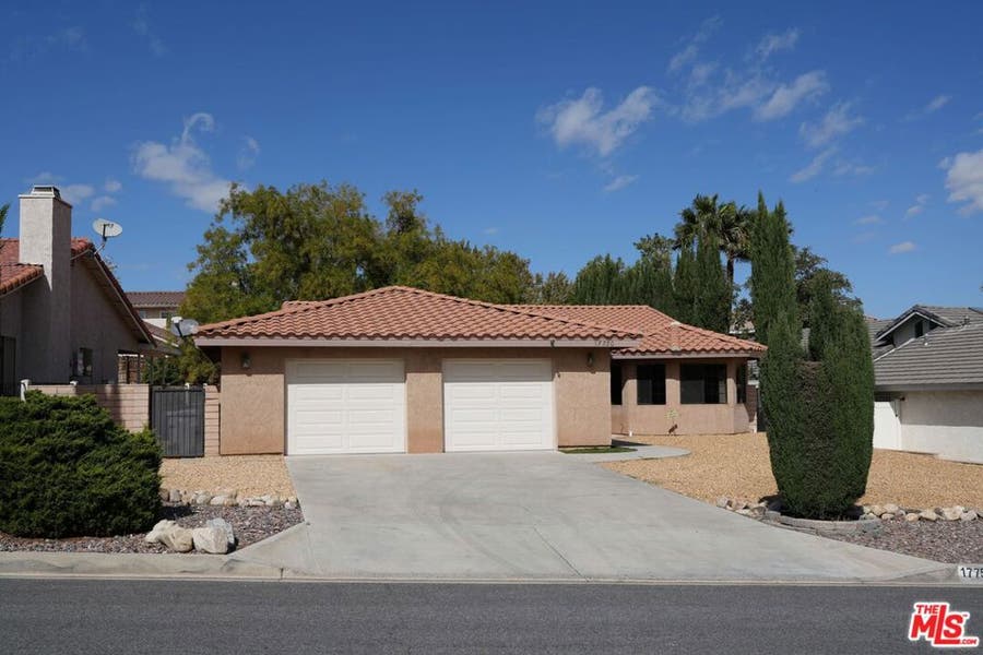 Property photo for 17750 Rancho Bonita Road, Victorville, CA