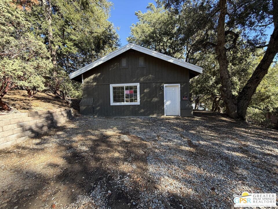 25111 Nestwa Trail, Idyllwild, CA 92549 25111 Nestwa Trail, Idyllwild, CA 92549