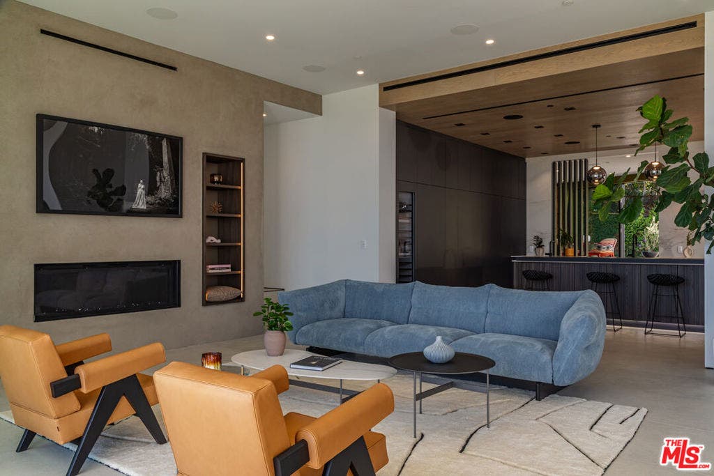 27715 Pacific Coast Highway, Malibu, CA 90265 27715 Pacific Coast Highway, Malibu, CA 90265