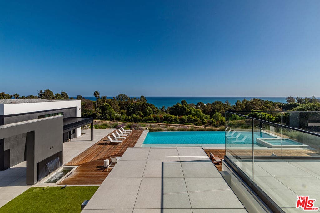 27715 Pacific Coast Highway, Malibu, CA 90265 27715 Pacific Coast Highway, Malibu, CA 90265