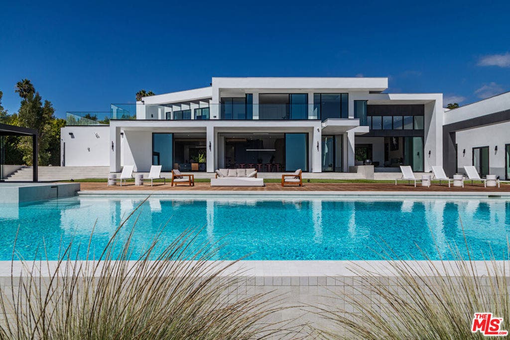 27715 Pacific Coast Highway, Malibu, CA 90265 27715 Pacific Coast Highway, Malibu, CA 90265