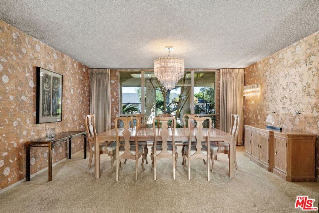 3031 Elvido Drive, Los Angeles, CA 90049 3031 Elvido Drive, Los Angeles, CA 90049