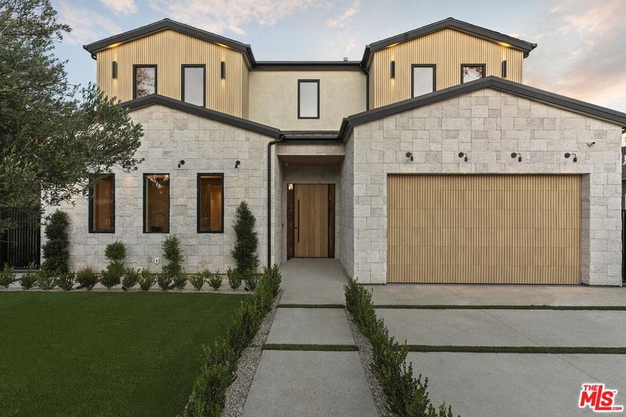 Property photo for 4644 Wortser Avenue, Sherman Oaks, CA