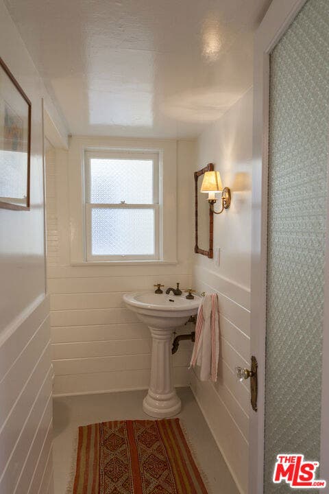 125 WAVECREST Avenue, Venice, CA 90291 125 WAVECREST Avenue, Venice, CA 90291