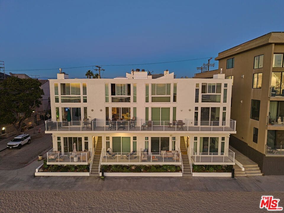 4403 Ocean Front Walk, #205, Marina Del Rey, CA 90292 4403 Ocean Front Walk, #205, Marina Del Rey, CA 90292