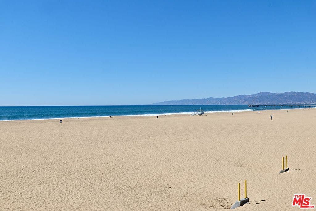 4403 Ocean Front Walk, #205, Marina Del Rey, CA 90292 4403 Ocean Front Walk, #205, Marina Del Rey, CA 90292