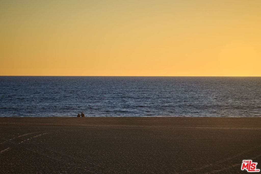 4403 Ocean Front Walk, #205, Marina Del Rey, CA 90292 4403 Ocean Front Walk, #205, Marina Del Rey, CA 90292