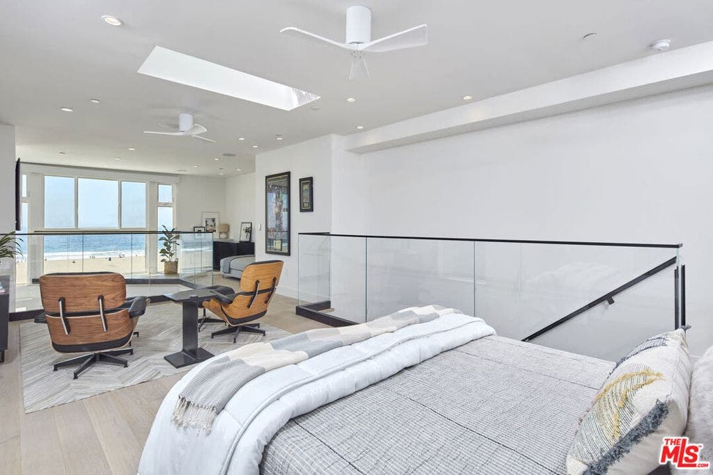 4403 Ocean Front Walk, #205, Marina Del Rey, CA 90292 4403 Ocean Front Walk, #205, Marina Del Rey, CA 90292