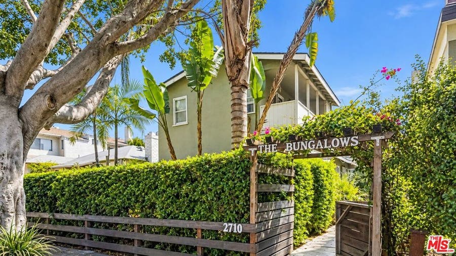 Property photo for 2710 Arizona Avenue, Santa Monica, CA