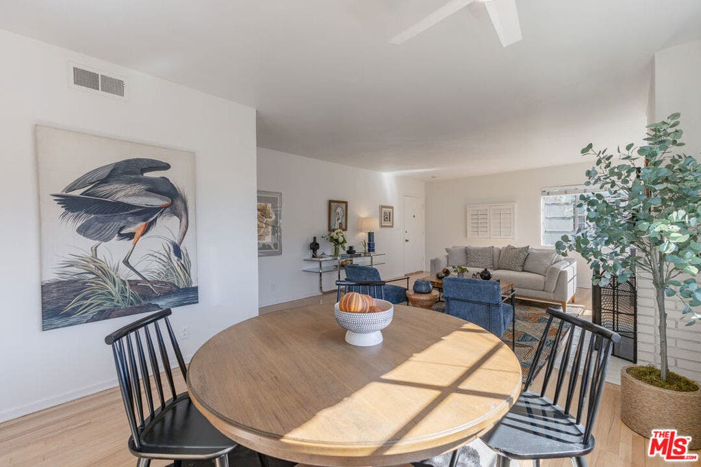 4507 Finley Avenue, #1, Los Angeles, CA 90027 4507 Finley Avenue, #1, Los Angeles, CA 90027