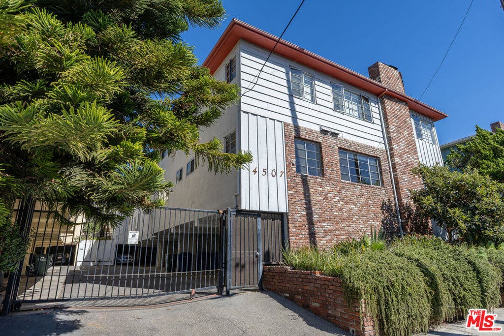 4507 Finley Avenue, #1, Los Angeles, CA 90027 4507 Finley Avenue, #1, Los Angeles, CA 90027