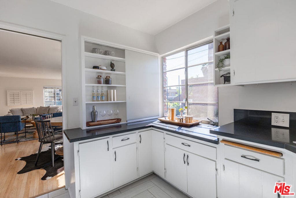 4507 Finley Avenue, #1, Los Angeles, CA 90027 4507 Finley Avenue, #1, Los Angeles, CA 90027