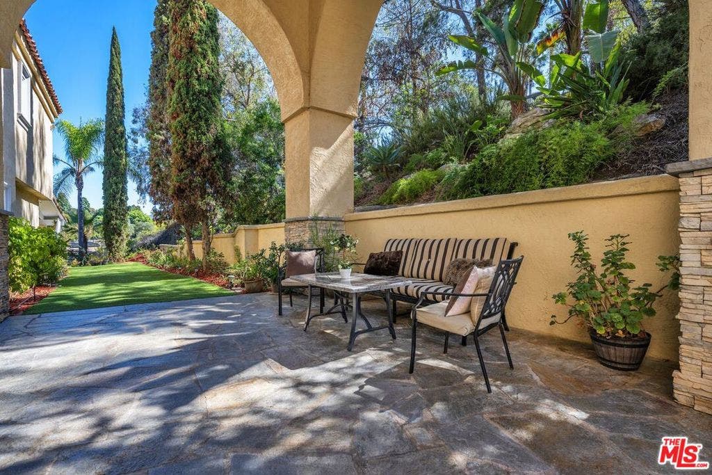 459 Flores De Oro, Rancho Santa Fe, CA 92067 459 Flores De Oro, Rancho Santa Fe, CA 92067