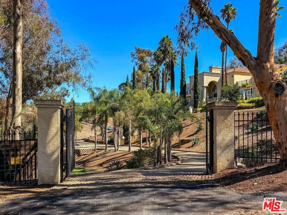 459 Flores De Oro, Rancho Santa Fe, CA 92067 459 Flores De Oro, Rancho Santa Fe, CA 92067