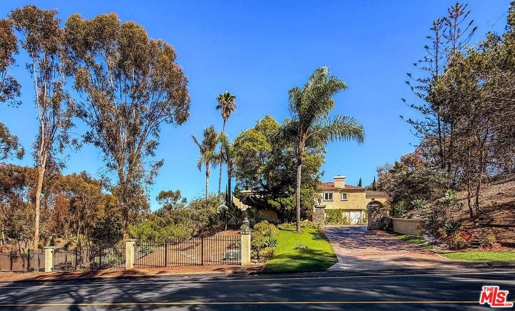 459 Flores De Oro, Rancho Santa Fe, CA 92067 459 Flores De Oro, Rancho Santa Fe, CA 92067